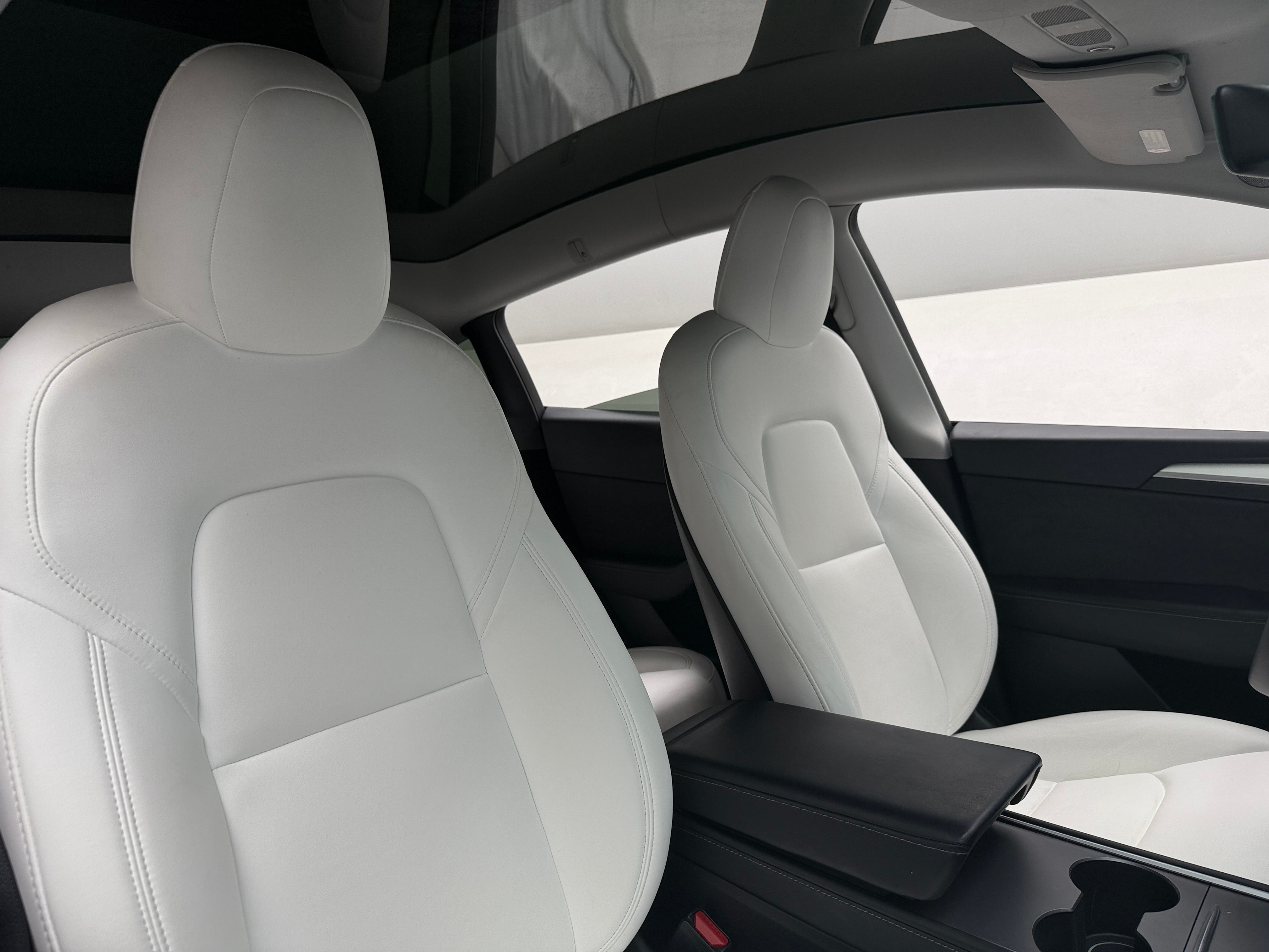 tesla model y 2023 7SAYGDEE7PF639470 image tesla model y 2023 7SAYGDEE7PF639470 image